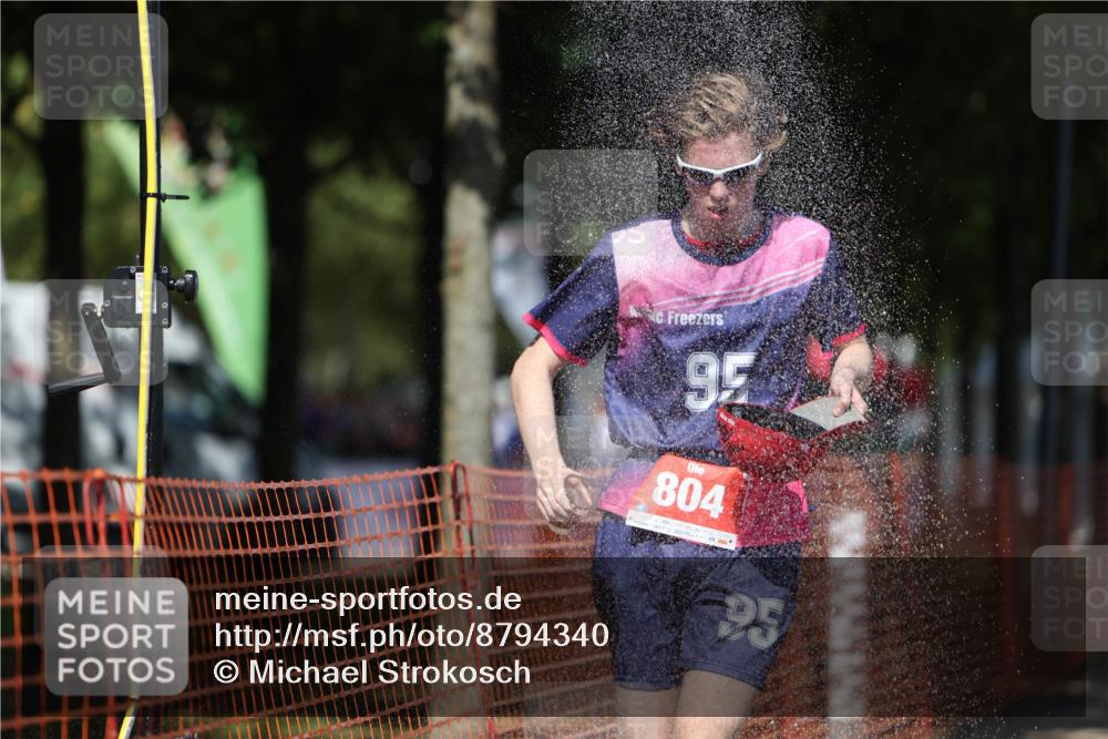07.09.2025 - 19. Norderstedt Triathlon Michael Strokosch http://msf.ph/oto/8794340 07.09.2025 13:46:41 Laufen 359, 804 meine-sportfotos.de