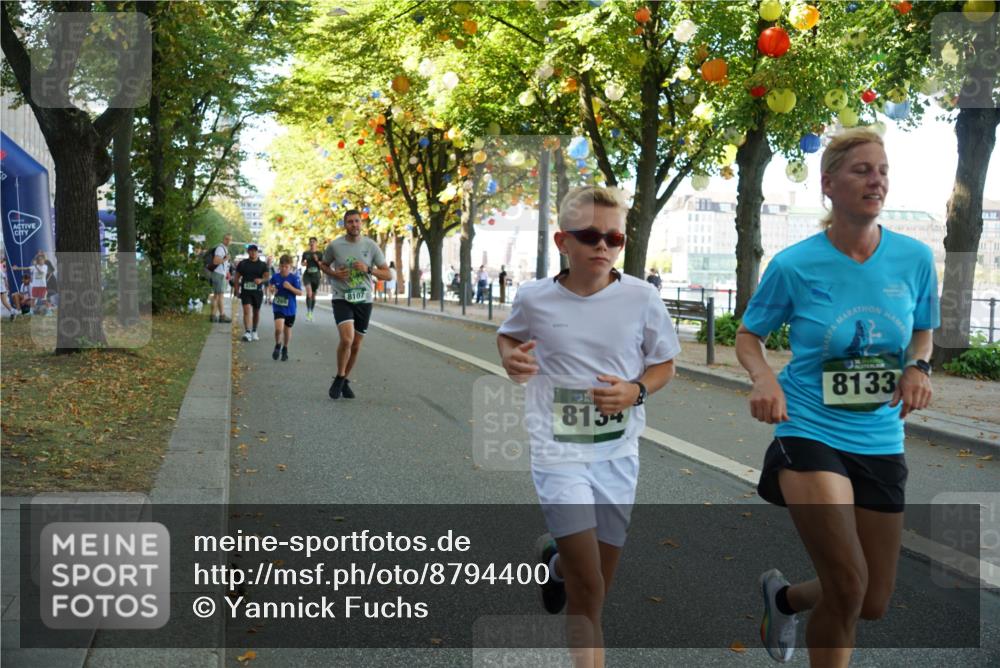 07.09.2025 - BARMER Alsterlauf Yannick Fuchs http://msf.ph/oto/8794400 07.09.2025 11:42:19 Laufen 8134, 8133 meine-sportfotos.de