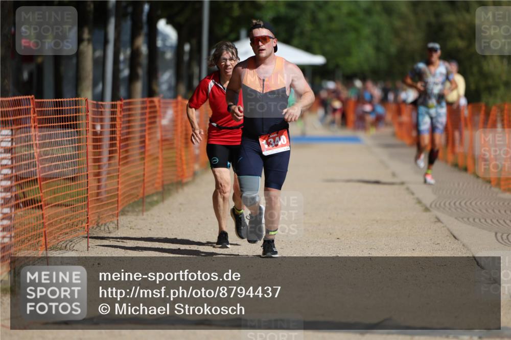 07.09.2025 - 19. Norderstedt Triathlon Michael Strokosch http://msf.ph/oto/8794437 07.09.2025 11:50:54 Laufen 787, 1229, 1340 meine-sportfotos.de