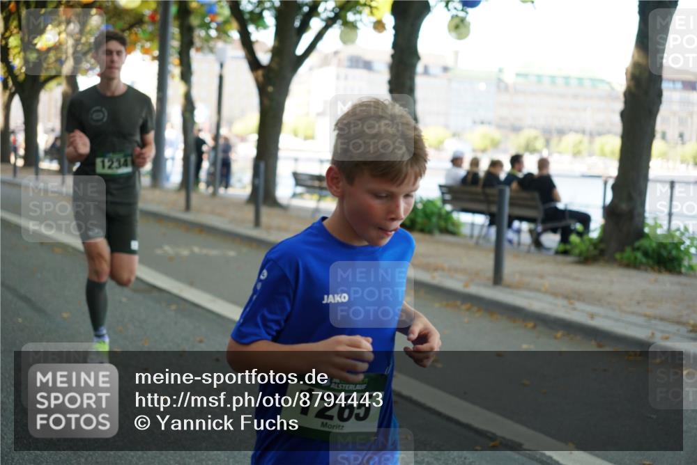 07.09.2025 - BARMER Alsterlauf Yannick Fuchs http://msf.ph/oto/8794443 07.09.2025 11:42:23 Laufen 1234, 1265 meine-sportfotos.de