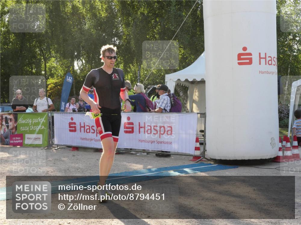 07.09.2025 - 19. Norderstedt Triathlon Zöllner http://msf.ph/oto/8794451 07.09.2025 16:47:53 Ziel 1579 meine-sportfotos.de