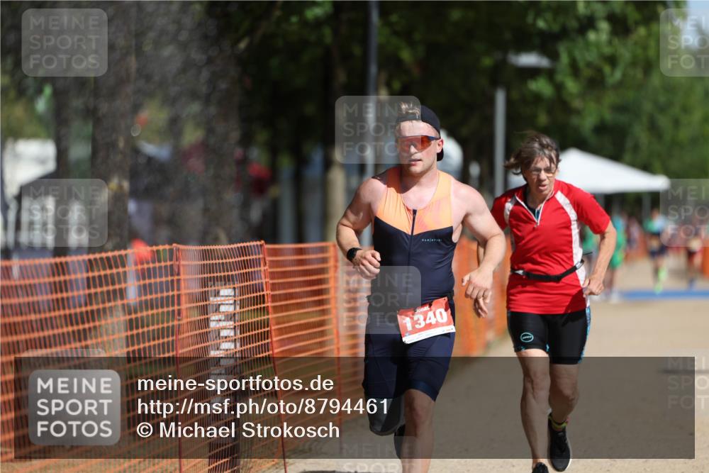 07.09.2025 - 19. Norderstedt Triathlon Michael Strokosch http://msf.ph/oto/8794461 07.09.2025 11:50:56 Laufen 787, 1229, 1340 meine-sportfotos.de