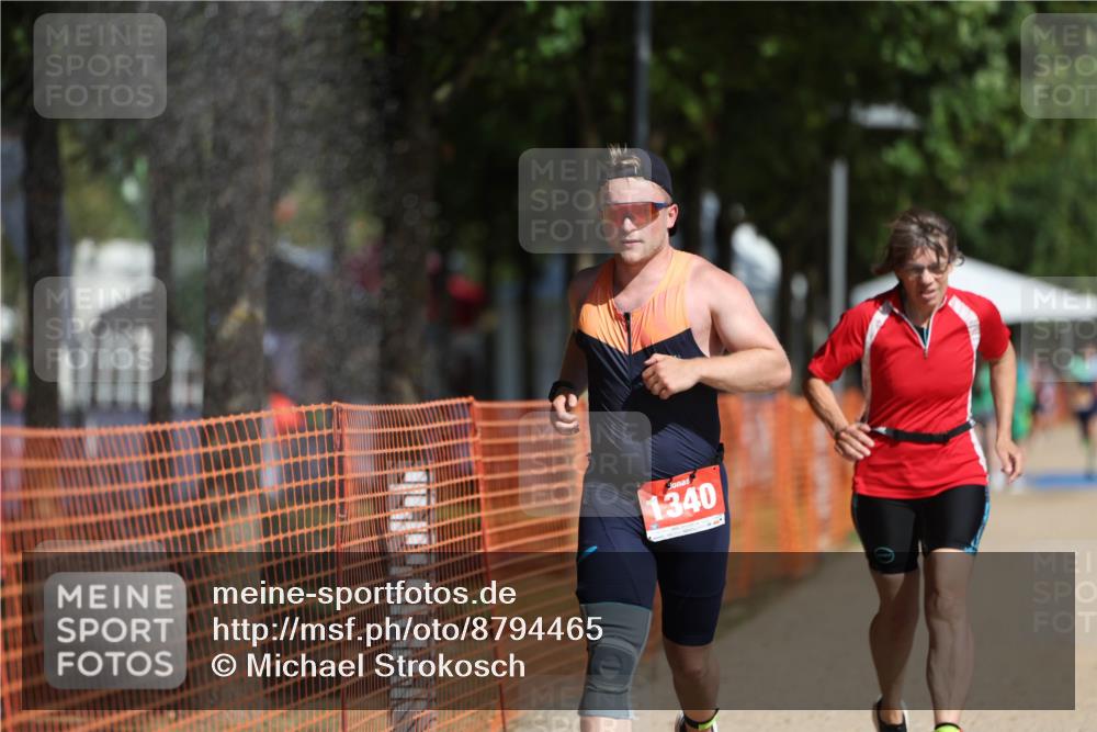 07.09.2025 - 19. Norderstedt Triathlon Michael Strokosch http://msf.ph/oto/8794465 07.09.2025 11:50:56 Laufen 787, 1229, 1340 meine-sportfotos.de