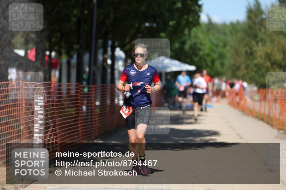 07.09.2025 - 19. Norderstedt Triathlon Michael Strokosch http://msf.ph/oto/8794467 07.09.2025 13:47:57 Laufen 799 meine-sportfotos.de