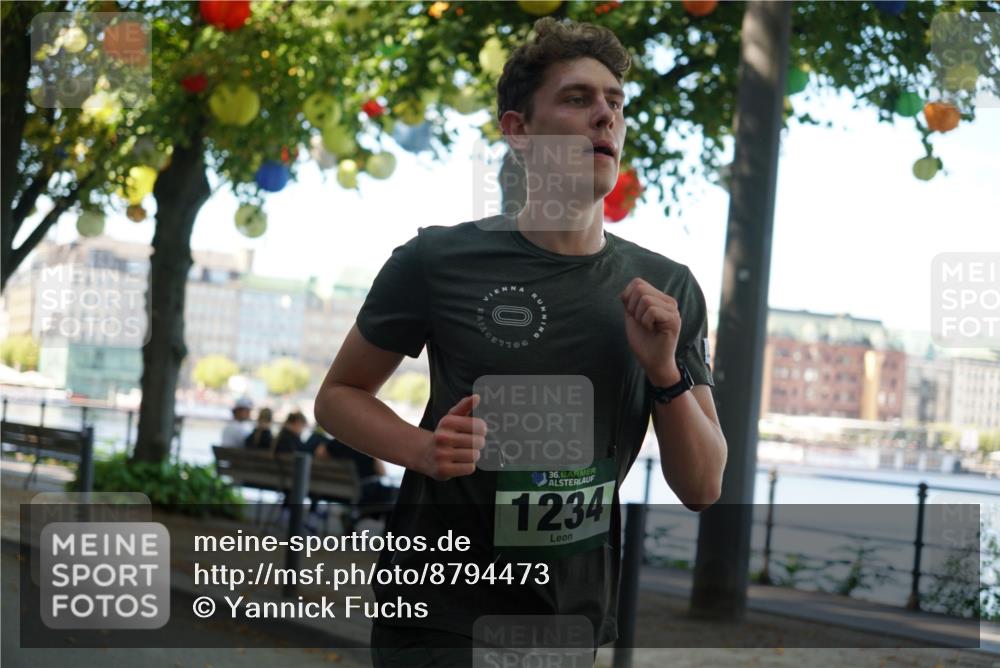07.09.2025 - BARMER Alsterlauf Yannick Fuchs http://msf.ph/oto/8794473 07.09.2025 11:42:25 Laufen 0, 36, 1234 meine-sportfotos.de