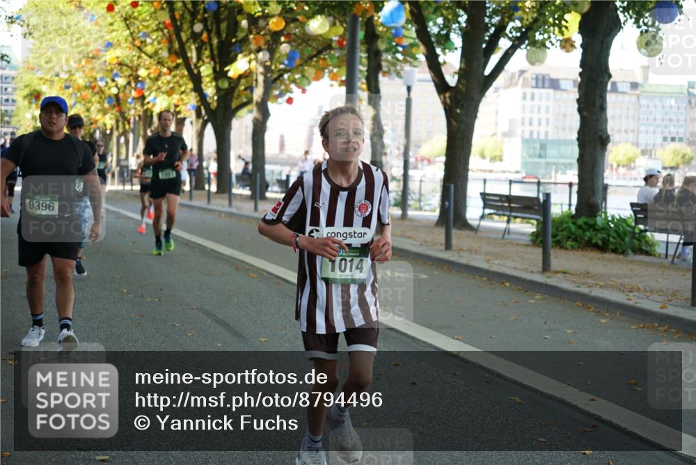07.09.2025 - BARMER Alsterlauf Yannick Fuchs http://msf.ph/oto/8794496 07.09.2025 11:42:27 Laufen 8396, 1014 meine-sportfotos.de