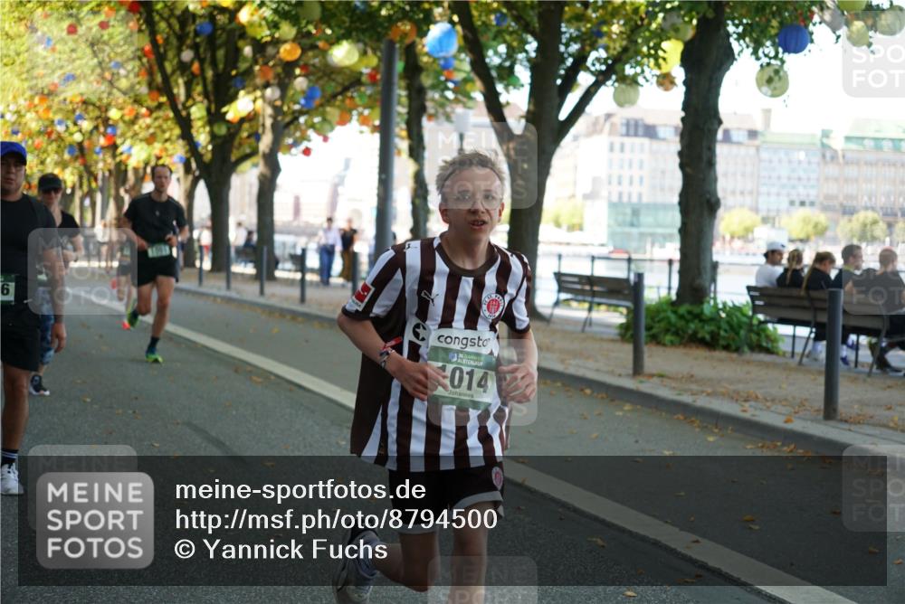 07.09.2025 - BARMER Alsterlauf Yannick Fuchs http://msf.ph/oto/8794500 07.09.2025 11:42:27 Laufen 36, 014 meine-sportfotos.de