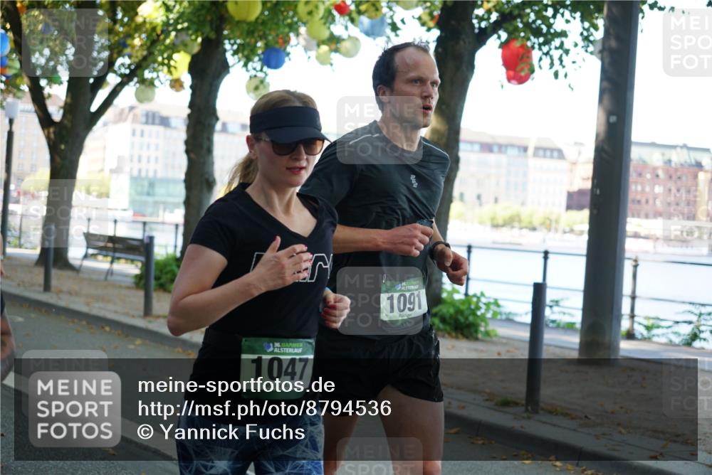 07.09.2025 - BARMER Alsterlauf Yannick Fuchs http://msf.ph/oto/8794536 07.09.2025 11:42:31 Laufen 36, 1047, 36, 1091 meine-sportfotos.de