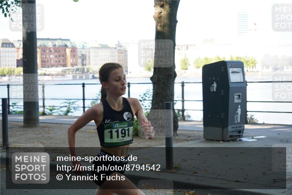 07.09.2025 - BARMER Alsterlauf Yannick Fuchs http://msf.ph/oto/8794542 07.09.2025 11:42:32 Laufen 1191 meine-sportfotos.de