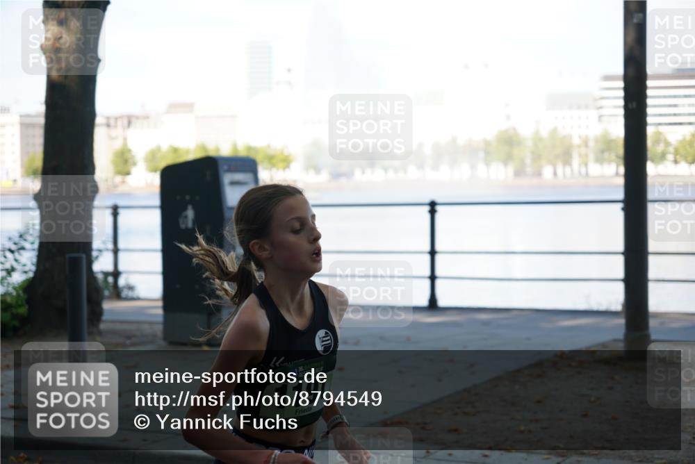07.09.2025 - BARMER Alsterlauf Yannick Fuchs http://msf.ph/oto/8794549 07.09.2025 11:42:33 Laufen 36, 1191 meine-sportfotos.de