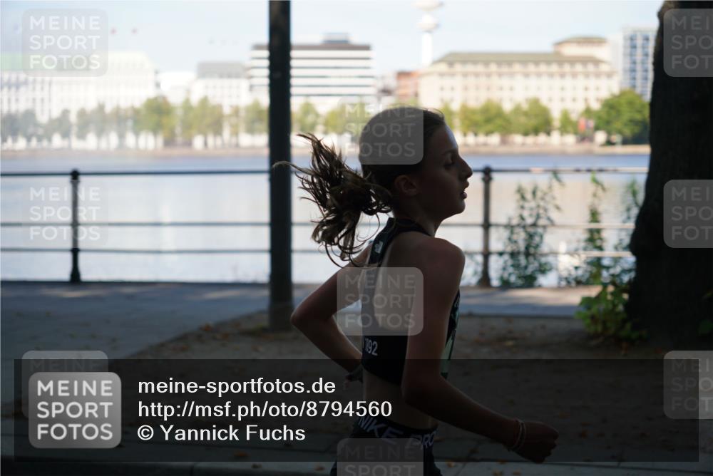 07.09.2025 - BARMER Alsterlauf Yannick Fuchs http://msf.ph/oto/8794560 07.09.2025 11:42:33 Laufen 192 meine-sportfotos.de