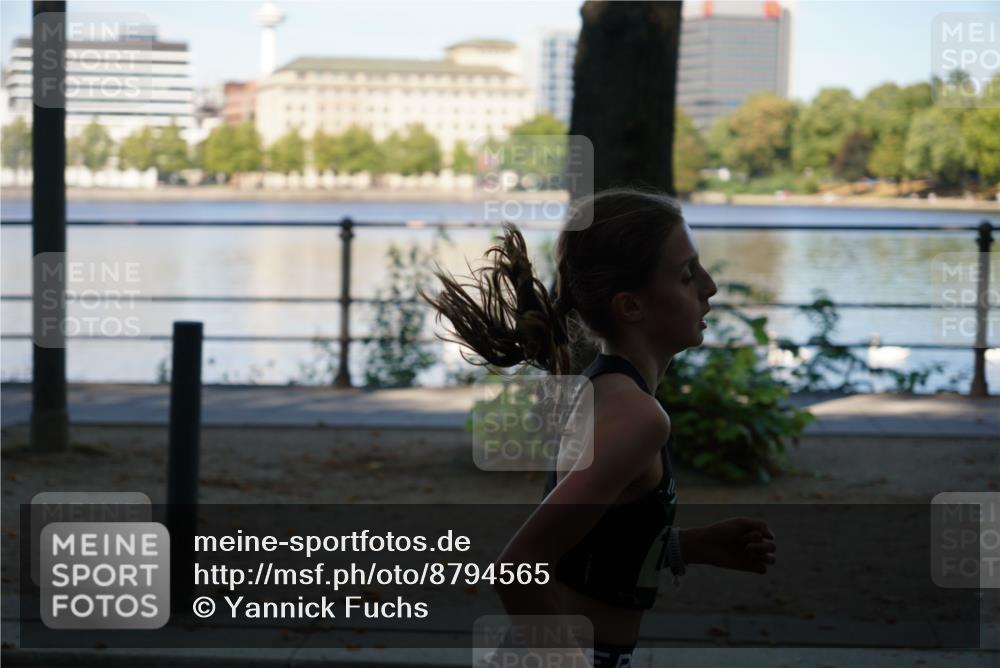 07.09.2025 - BARMER Alsterlauf Yannick Fuchs http://msf.ph/oto/8794565 07.09.2025 11:42:33 Laufen  meine-sportfotos.de