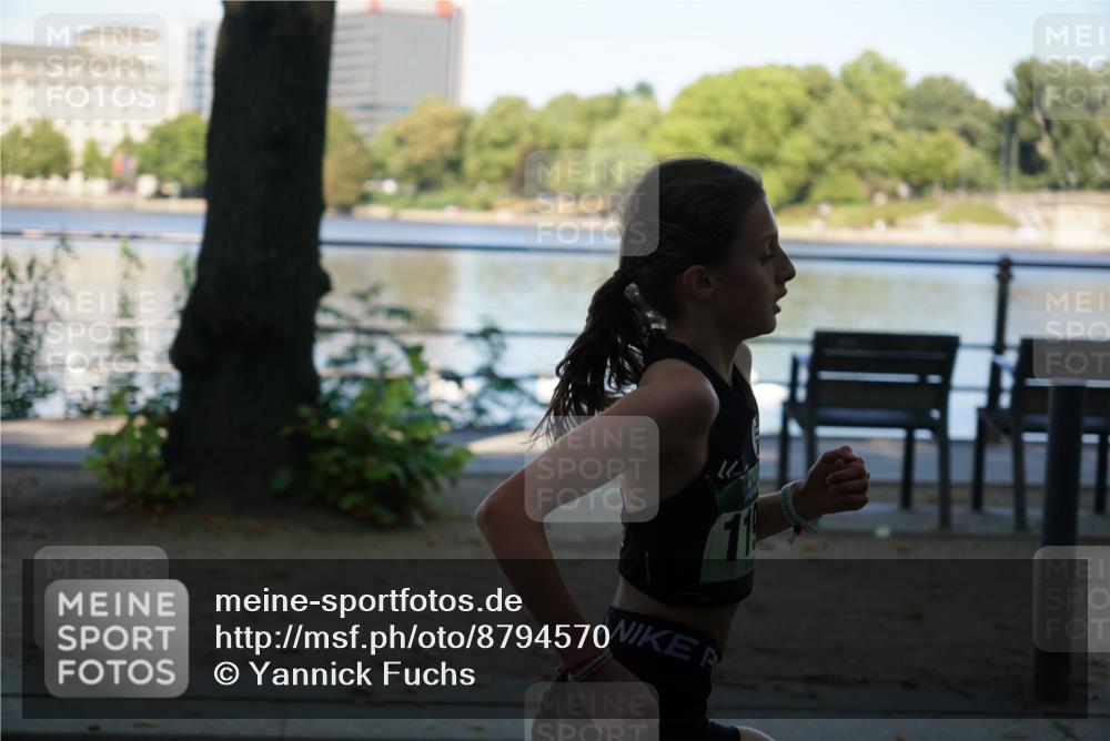 07.09.2025 - BARMER Alsterlauf Yannick Fuchs http://msf.ph/oto/8794570 07.09.2025 11:42:33 Laufen  meine-sportfotos.de