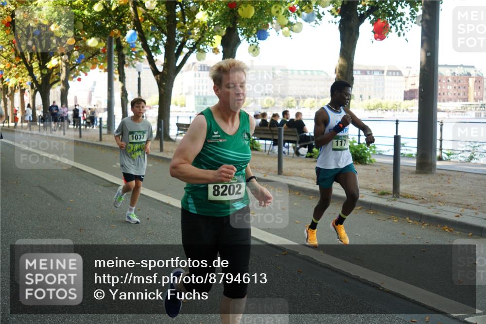07.09.2025 - BARMER Alsterlauf Yannick Fuchs http://msf.ph/oto/8794613 07.09.2025 11:42:36 Laufen 1037, 11, 8202, 1171 meine-sportfotos.de