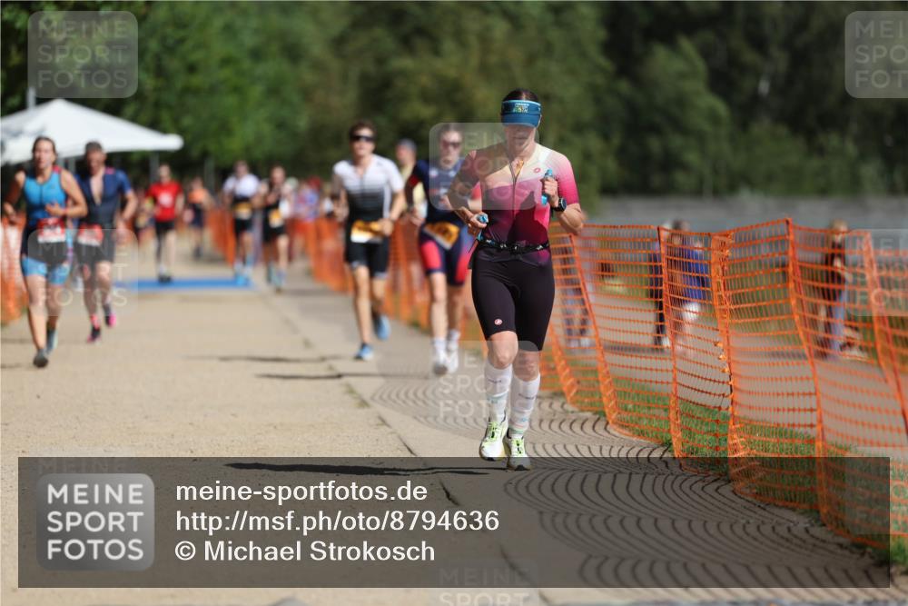 07.09.2025 - 19. Norderstedt Triathlon Michael Strokosch http://msf.ph/oto/8794636 07.09.2025 11:51:33 Laufen 199, 1181, 1194 meine-sportfotos.de