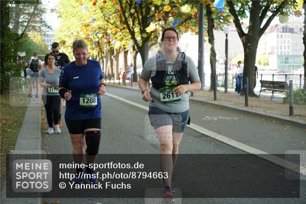 07.09.2025 - BARMER Alsterlauf Yannick Fuchs http://msf.ph/oto/8794663 07.09.2025 11:42:41 Laufen 1170, 1208, 261 meine-sportfotos.de