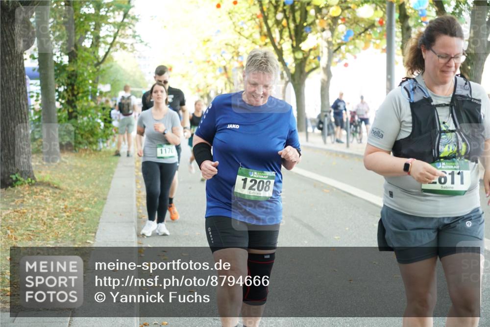 07.09.2025 - BARMER Alsterlauf Yannick Fuchs http://msf.ph/oto/8794666 07.09.2025 11:42:42 Laufen 1170, 10000, 1636, 1208, 36, 611 meine-sportfotos.de