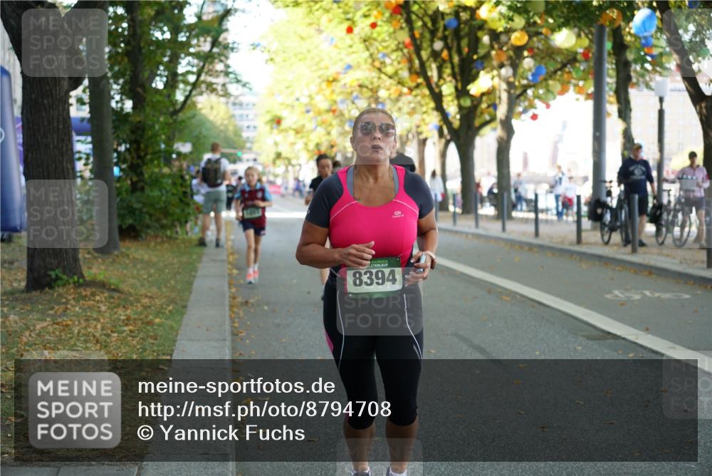07.09.2025 - BARMER Alsterlauf Yannick Fuchs http://msf.ph/oto/8794708 07.09.2025 11:42:49 Laufen 8394 meine-sportfotos.de