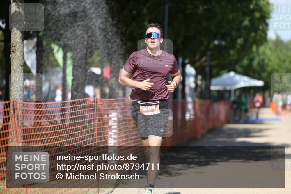 07.09.2025 - 19. Norderstedt Triathlon Michael Strokosch http://msf.ph/oto/8794711 07.09.2025 13:48:27 Laufen 264 meine-sportfotos.de