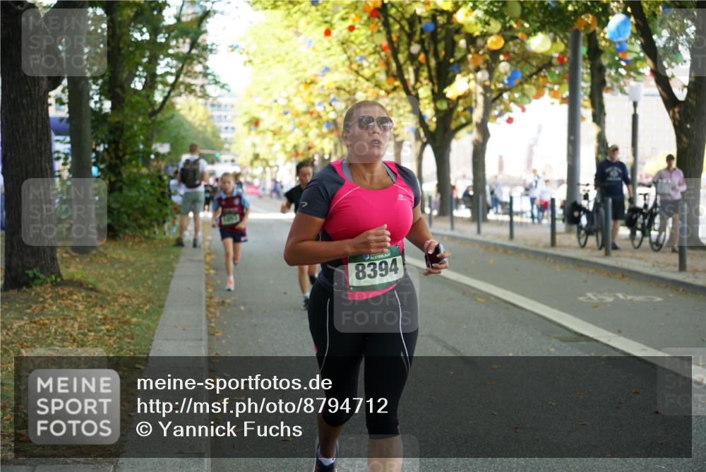 07.09.2025 - BARMER Alsterlauf Yannick Fuchs http://msf.ph/oto/8794712 07.09.2025 11:42:49 Laufen 8394 meine-sportfotos.de