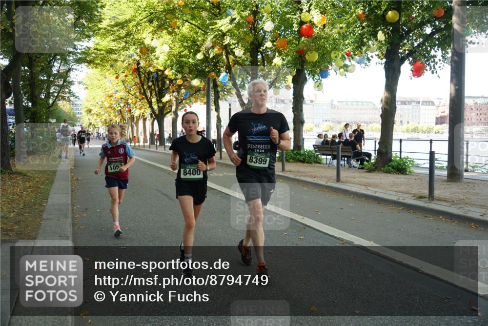 07.09.2025 - BARMER Alsterlauf Yannick Fuchs http://msf.ph/oto/8794749 07.09.2025 11:42:53 Laufen 3, 1053, 8400, 2025, 8399 meine-sportfotos.de