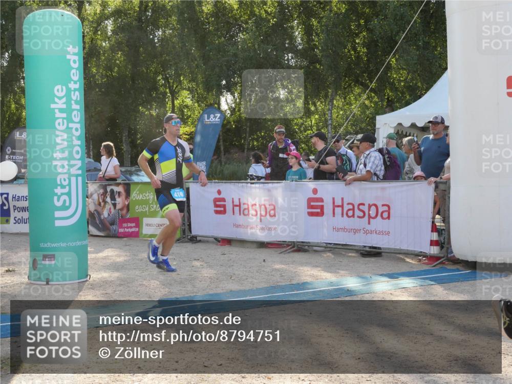 07.09.2025 - 19. Norderstedt Triathlon Zöllner http://msf.ph/oto/8794751 07.09.2025 16:51:06 Ziel 416, 1061, 1424, 1559 meine-sportfotos.de