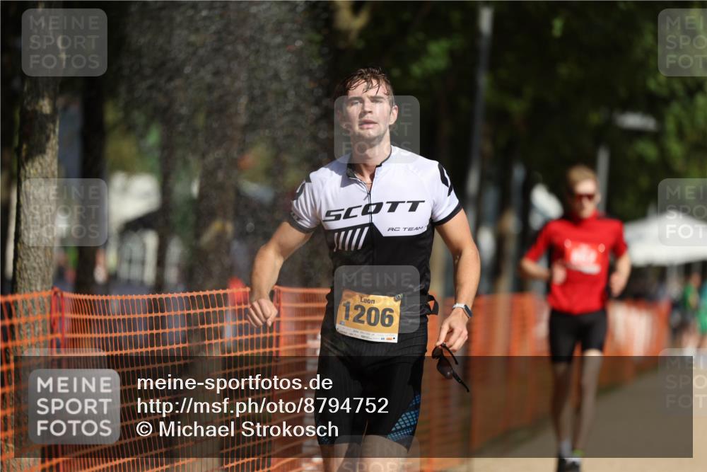 07.09.2025 - 19. Norderstedt Triathlon Michael Strokosch http://msf.ph/oto/8794752 07.09.2025 11:51:51 Laufen 862, 1170, 1206 meine-sportfotos.de