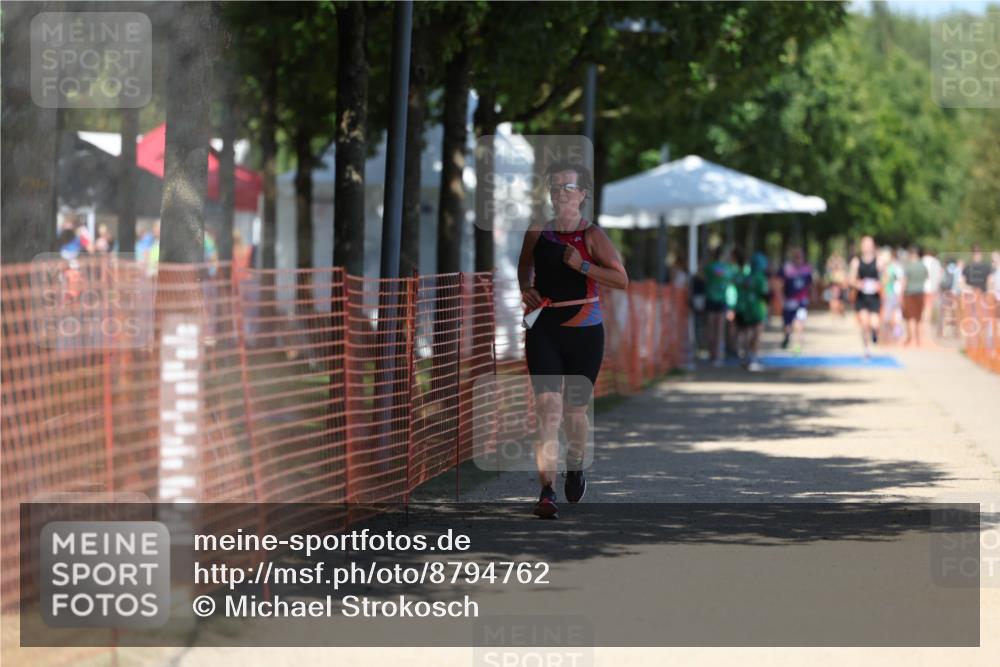 07.09.2025 - 19. Norderstedt Triathlon Michael Strokosch http://msf.ph/oto/8794762 07.09.2025 13:48:49 Laufen 789 meine-sportfotos.de