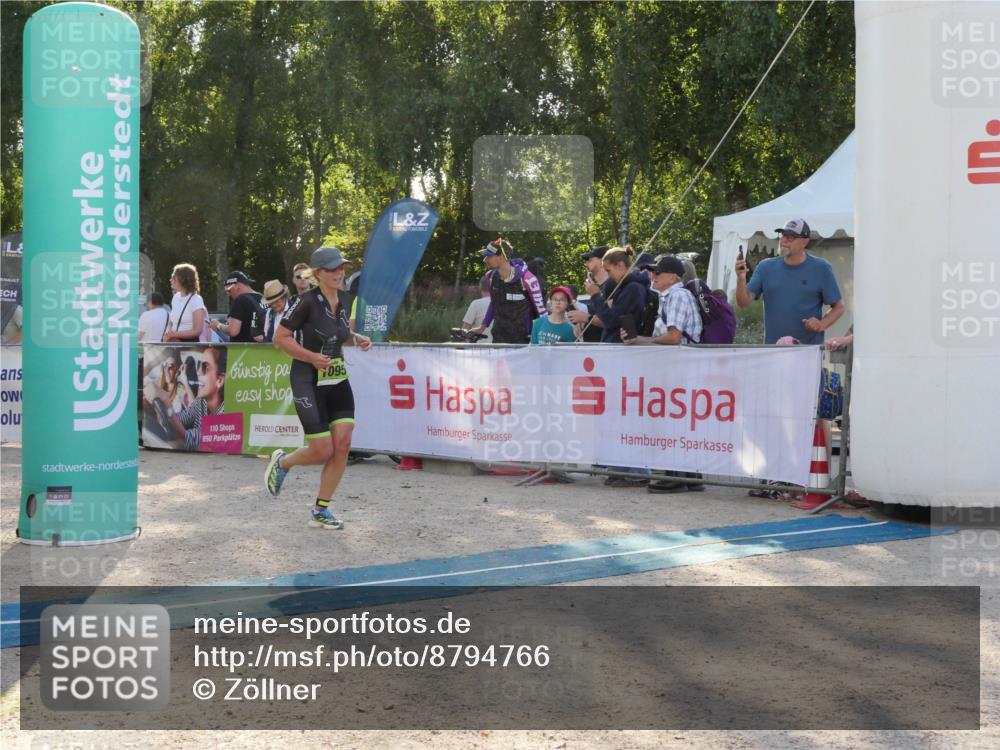 07.09.2025 - 19. Norderstedt Triathlon Zöllner http://msf.ph/oto/8794766 07.09.2025 16:51:39 Ziel 1095 meine-sportfotos.de