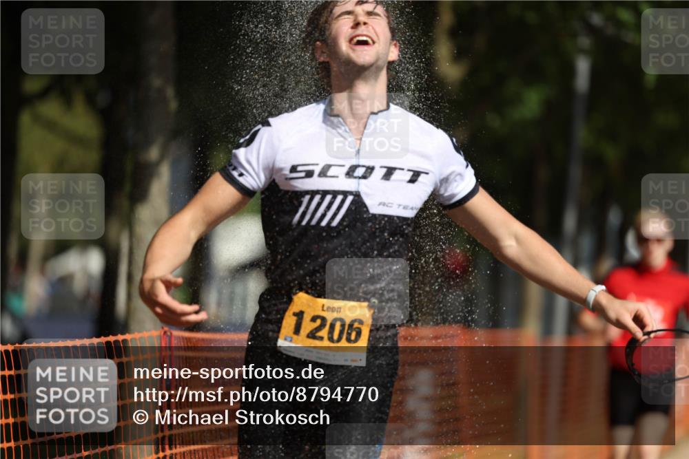 07.09.2025 - 19. Norderstedt Triathlon Michael Strokosch http://msf.ph/oto/8794770 07.09.2025 11:51:52 Laufen 862, 1170, 1206 meine-sportfotos.de