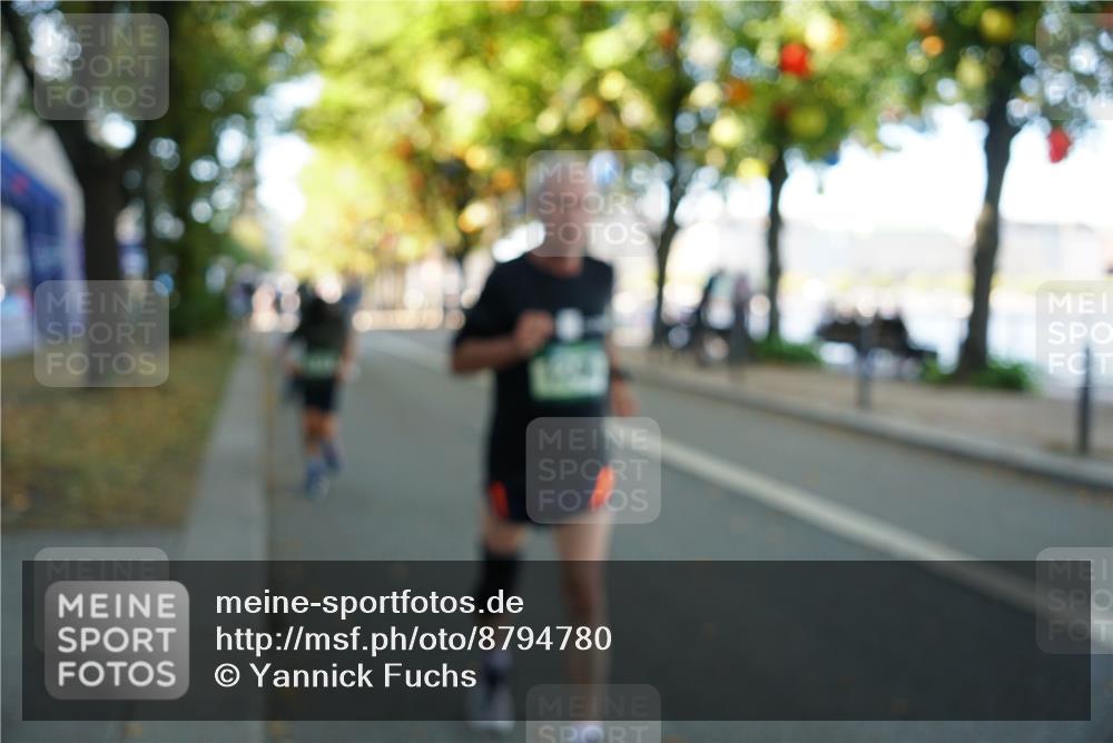 07.09.2025 - BARMER Alsterlauf Yannick Fuchs http://msf.ph/oto/8794780 07.09.2025 11:43:02 Laufen  meine-sportfotos.de