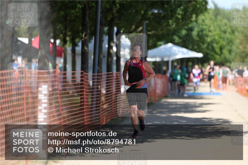 07.09.2025 - 19. Norderstedt Triathlon Michael Strokosch http://msf.ph/oto/8794781 07.09.2025 13:48:50 Laufen 789 meine-sportfotos.de
