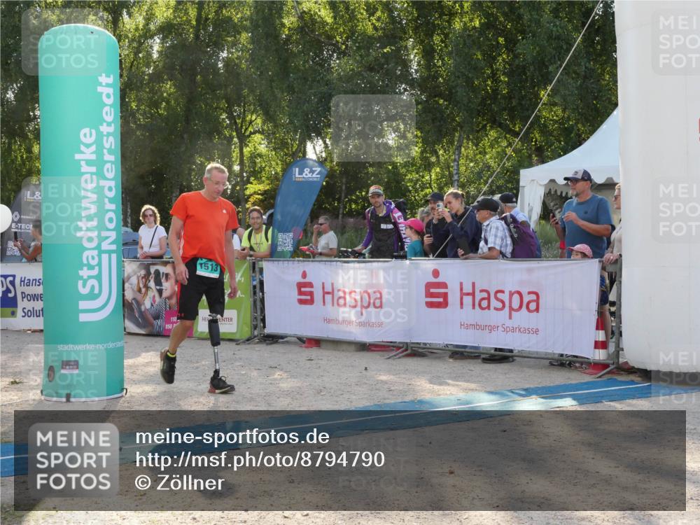 07.09.2025 - 19. Norderstedt Triathlon Zöllner http://msf.ph/oto/8794790 07.09.2025 16:51:59 Ziel 1084, 1092, 1513, 1567 meine-sportfotos.de