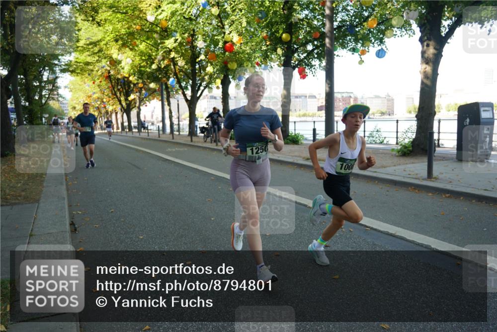 07.09.2025 - BARMER Alsterlauf Yannick Fuchs http://msf.ph/oto/8794801 07.09.2025 11:43:08 Laufen 1250, 100 meine-sportfotos.de