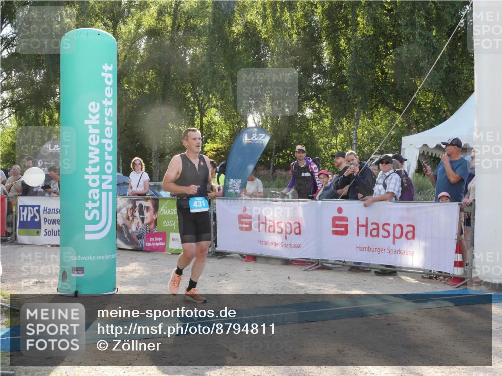 07.09.2025 - 19. Norderstedt Triathlon Zöllner http://msf.ph/oto/8794811 07.09.2025 16:52:05 Ziel 431, 1092, 1513, 1567 meine-sportfotos.de