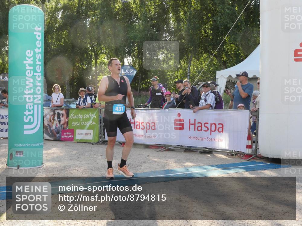 07.09.2025 - 19. Norderstedt Triathlon Zöllner http://msf.ph/oto/8794815 07.09.2025 16:52:05 Ziel 431, 1092, 1513, 1567 meine-sportfotos.de