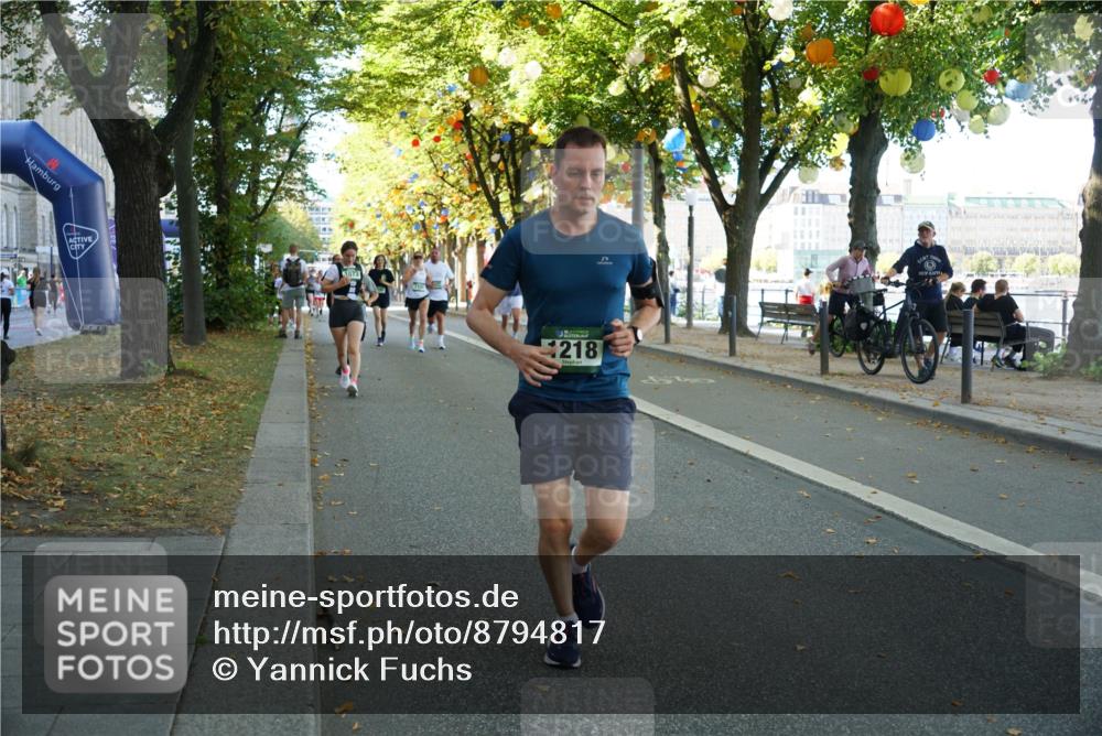 07.09.2025 - BARMER Alsterlauf Yannick Fuchs http://msf.ph/oto/8794817 07.09.2025 11:43:10 Laufen 1073, 218 meine-sportfotos.de