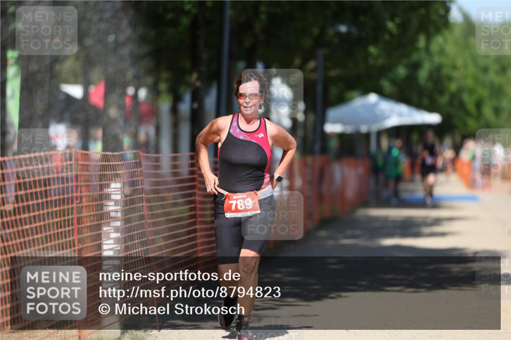 07.09.2025 - 19. Norderstedt Triathlon Michael Strokosch http://msf.ph/oto/8794823 07.09.2025 13:48:52 Laufen 789 meine-sportfotos.de