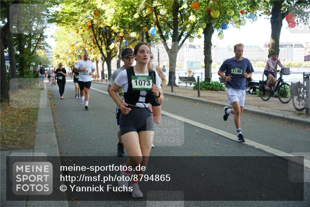 07.09.2025 - BARMER Alsterlauf Yannick Fuchs http://msf.ph/oto/8794865 07.09.2025 11:43:14 Laufen 1023, 136, 1073, 1146 meine-sportfotos.de