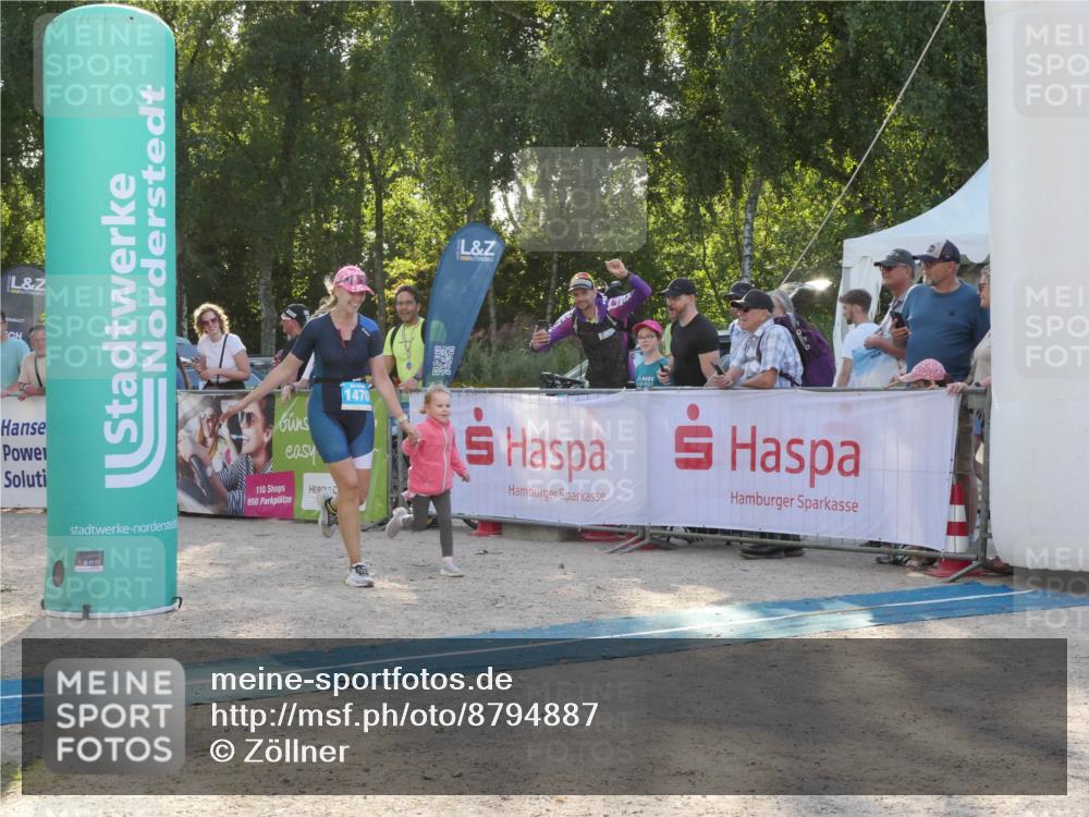 07.09.2025 - 19. Norderstedt Triathlon Zöllner http://msf.ph/oto/8794887 07.09.2025 16:54:16 Ziel 1470 meine-sportfotos.de