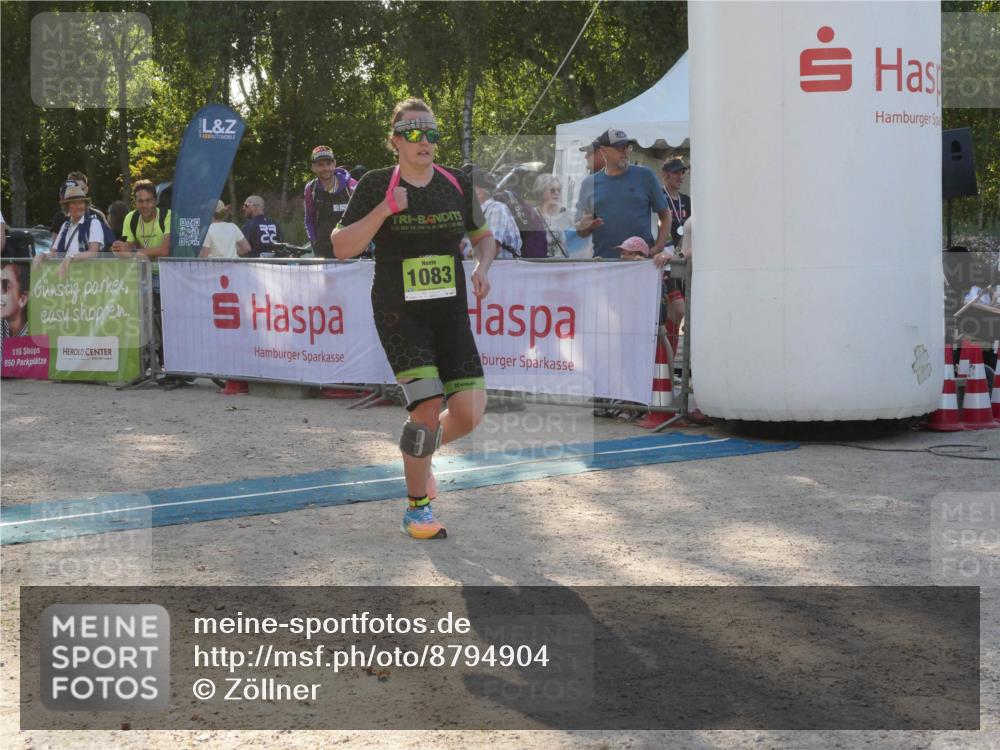 07.09.2025 - 19. Norderstedt Triathlon Zöllner http://msf.ph/oto/8794904 07.09.2025 16:54:26 Ziel 1083 meine-sportfotos.de