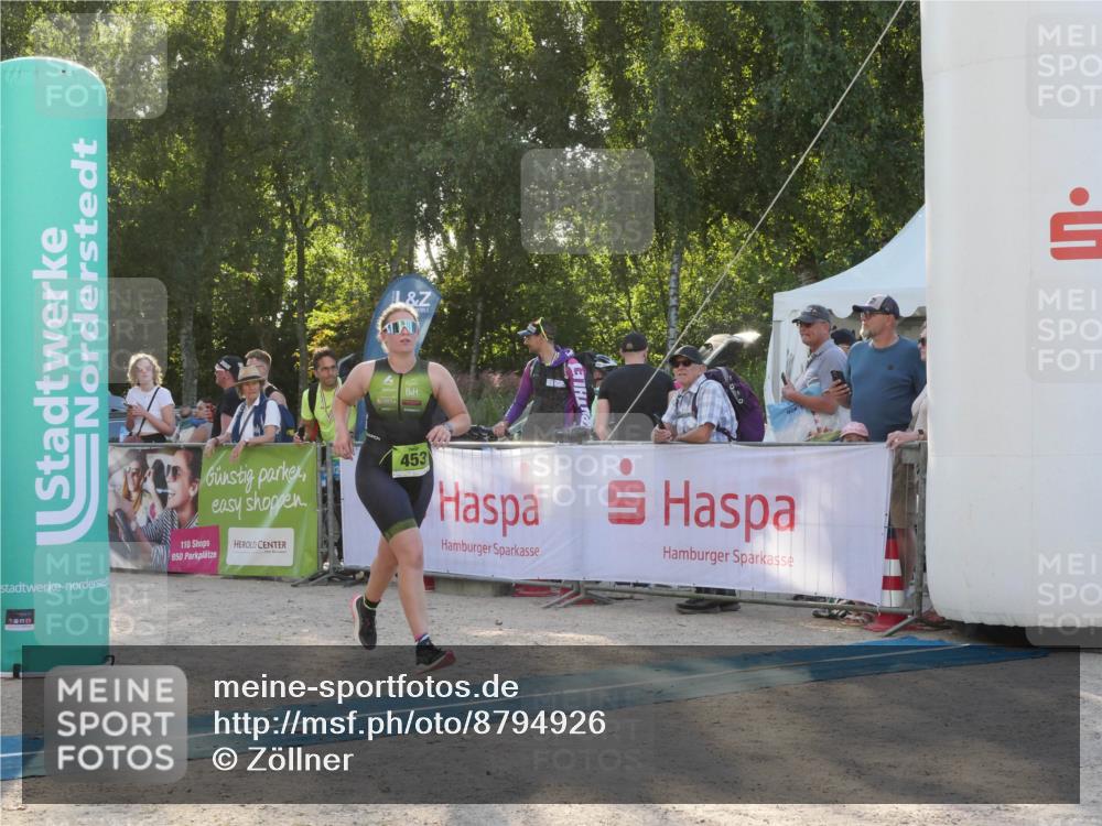 07.09.2025 - 19. Norderstedt Triathlon Zöllner http://msf.ph/oto/8794926 07.09.2025 16:54:45 Ziel 453 meine-sportfotos.de