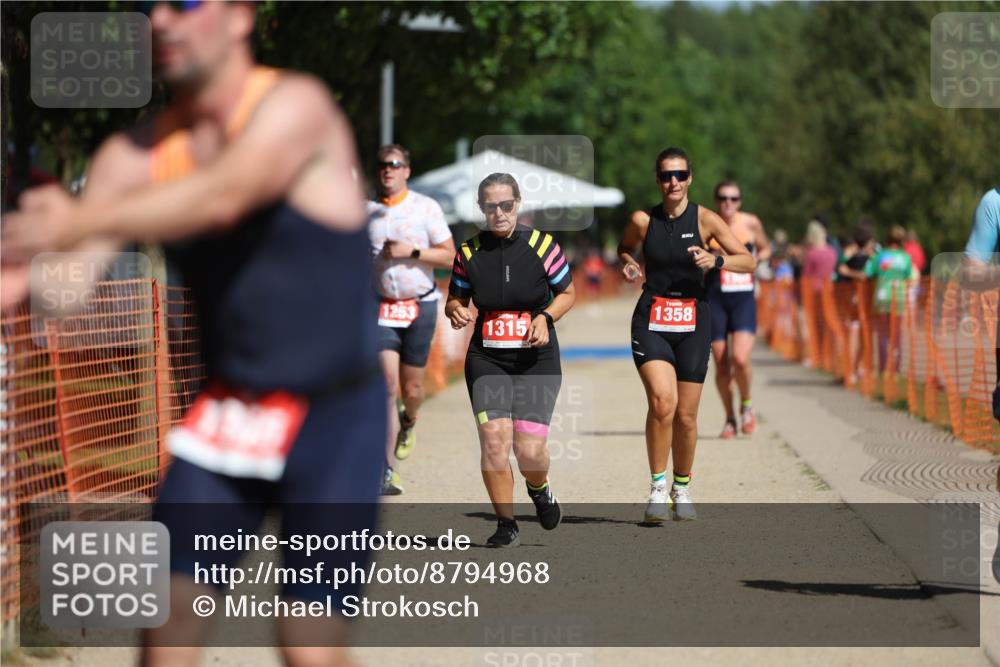 07.09.2025 - 19. Norderstedt Triathlon Michael Strokosch http://msf.ph/oto/8794968 07.09.2025 12:15:27 Laufen 807, 1253, 1305, 1315, 1358, 1365 meine-sportfotos.de