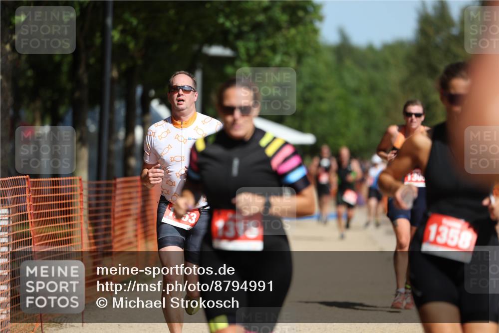 07.09.2025 - 19. Norderstedt Triathlon Michael Strokosch http://msf.ph/oto/8794991 07.09.2025 12:15:31 Laufen 807, 1253, 1305, 1315, 1358 meine-sportfotos.de