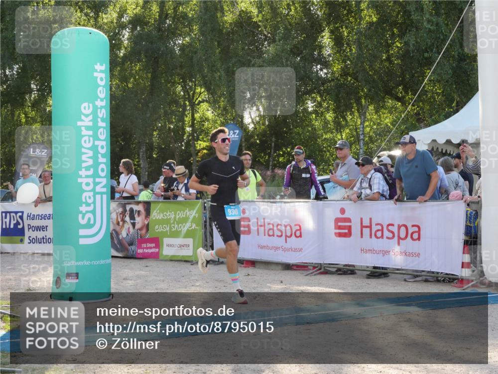 07.09.2025 - 19. Norderstedt Triathlon Zöllner http://msf.ph/oto/8795015 07.09.2025 16:56:16 Ziel 930 meine-sportfotos.de