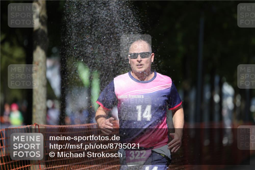 07.09.2025 - 19. Norderstedt Triathlon Michael Strokosch http://msf.ph/oto/8795021 07.09.2025 13:49:16 Laufen 322 meine-sportfotos.de