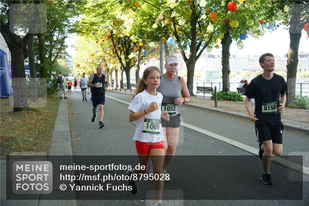 07.09.2025 - BARMER Alsterlauf Yannick Fuchs http://msf.ph/oto/8795028 07.09.2025 11:43:26 Laufen 1066, 1052, 8150 meine-sportfotos.de
