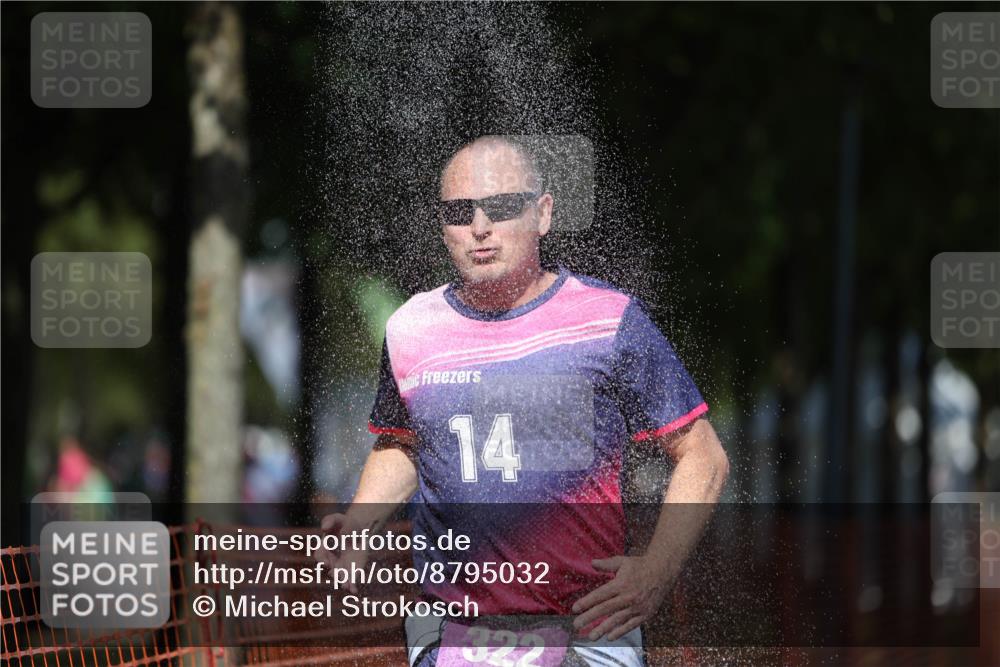 07.09.2025 - 19. Norderstedt Triathlon Michael Strokosch http://msf.ph/oto/8795032 07.09.2025 13:49:16 Laufen 322 meine-sportfotos.de