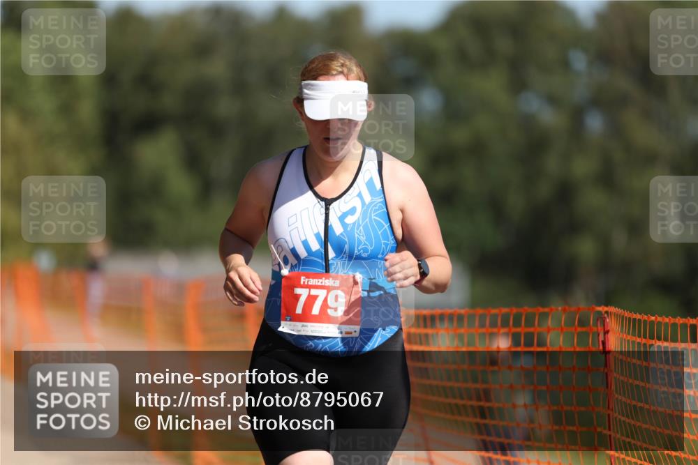 07.09.2025 - 19. Norderstedt Triathlon Michael Strokosch http://msf.ph/oto/8795067 07.09.2025 12:15:51 Laufen 703, 779 meine-sportfotos.de