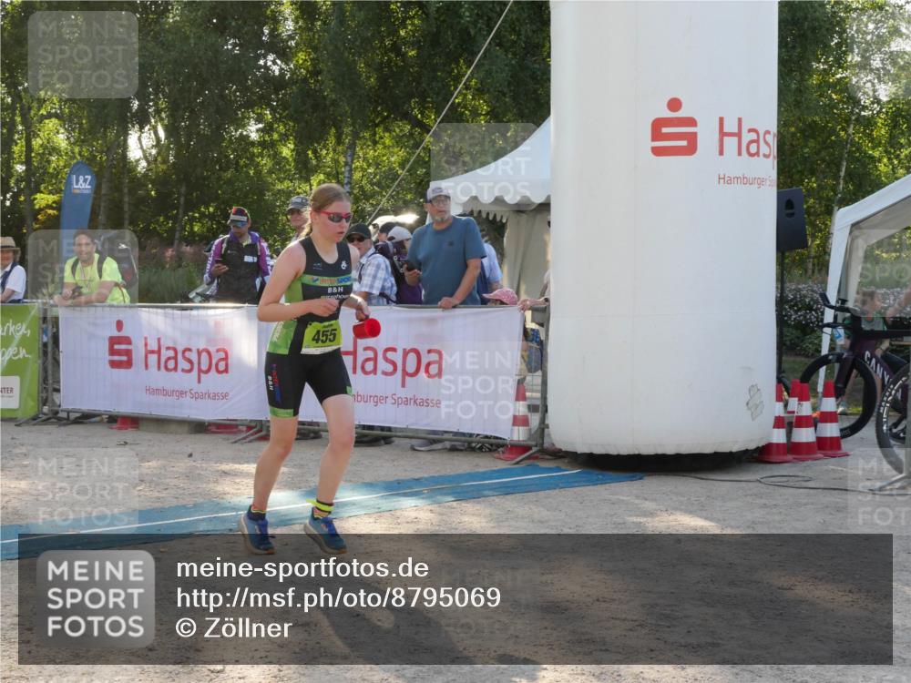 07.09.2025 - 19. Norderstedt Triathlon Zöllner http://msf.ph/oto/8795069 07.09.2025 16:57:09 Ziel 455 meine-sportfotos.de